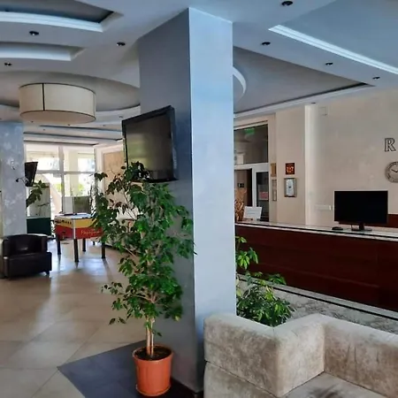 Lägenhet Beutiful Ground Floor Apartment Close To Beach Slăntjev Brjag