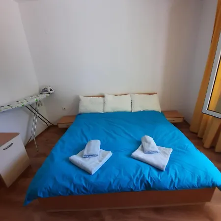Beutiful Ground Floor Apartment Close To Beach Slăntjev Brjag
